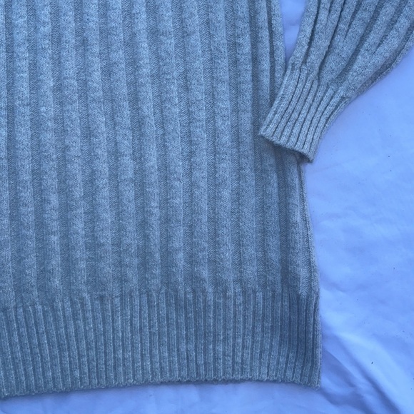 SWEATER DRESS - Picture 4 of 5